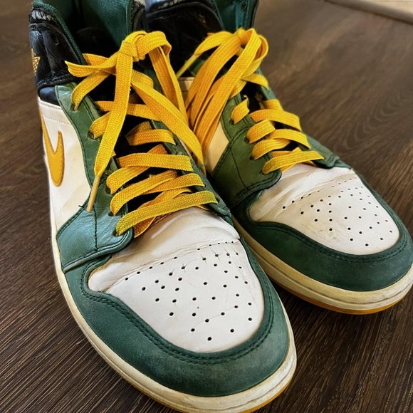 Nike Air Jordan 1 Retro Mid "Sonics" - Picture 2 of 6